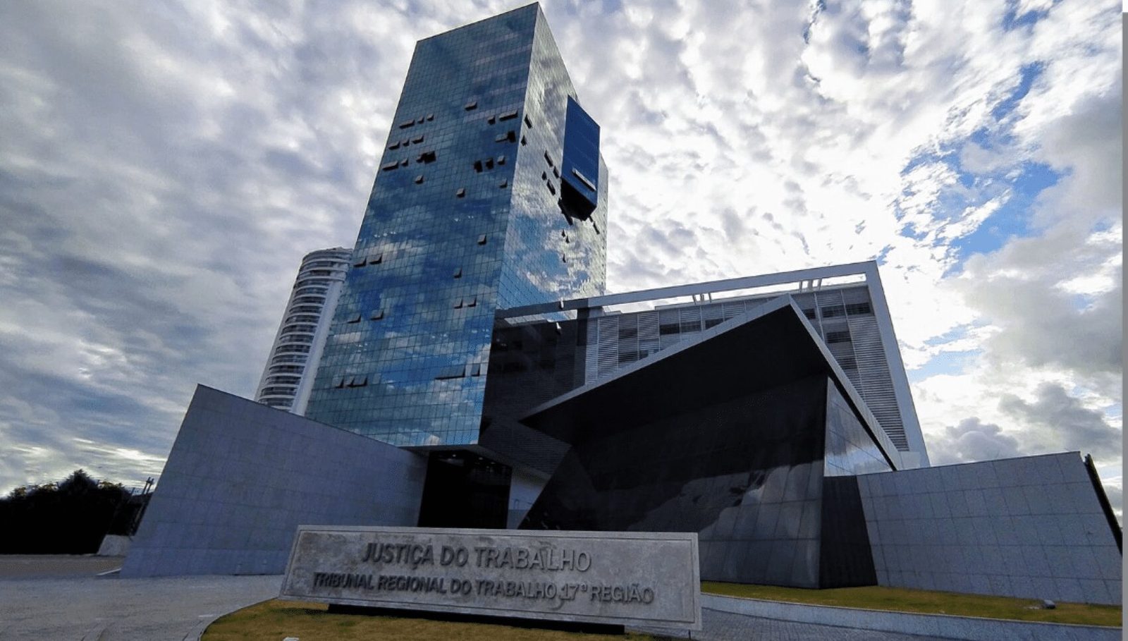 Sede do Tribunal Regional do Trabalho da 17ª Região, em Vitória